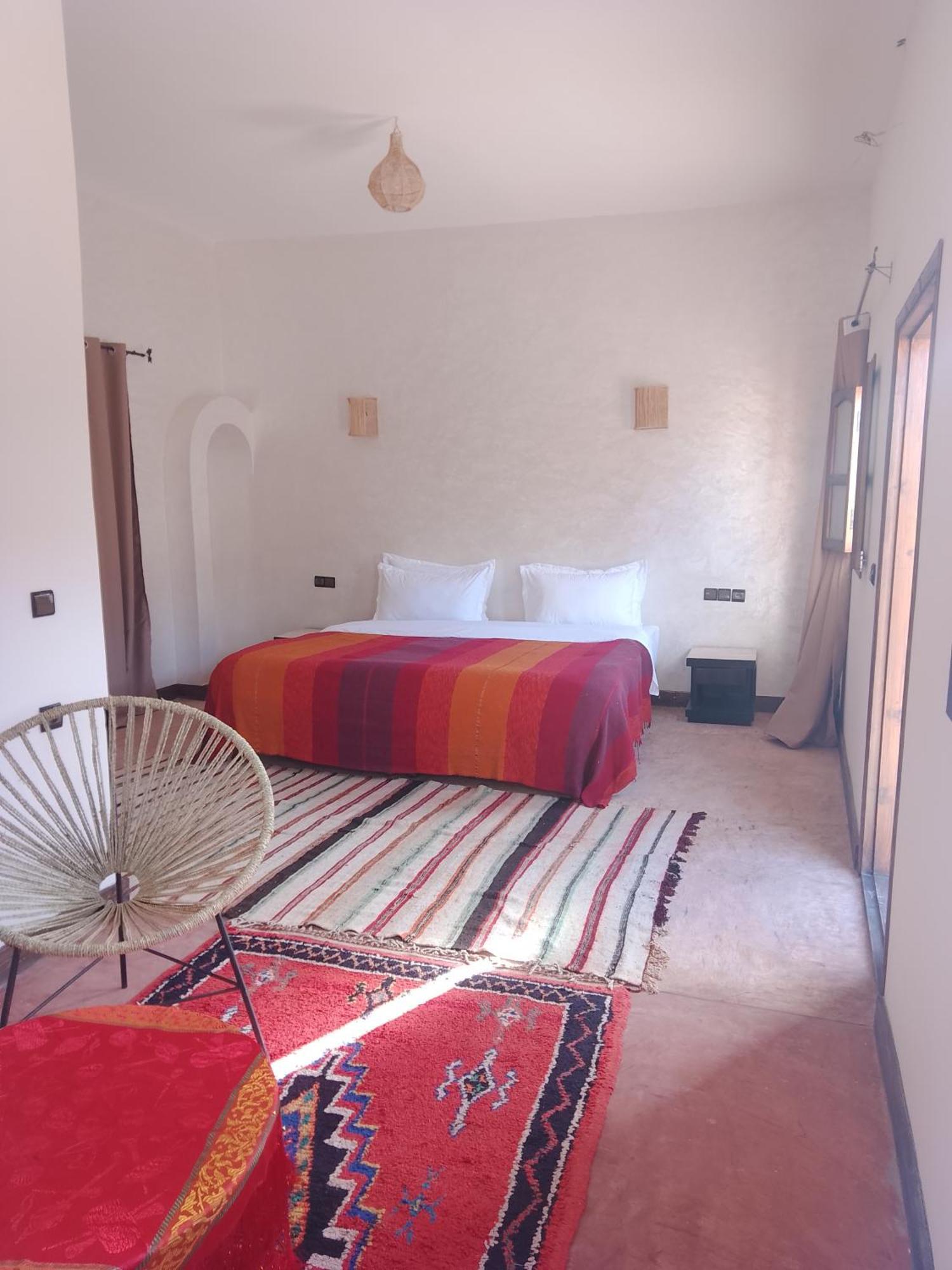 Хостел Kasbah Dar Bahnini Скура Экстерьер фото
